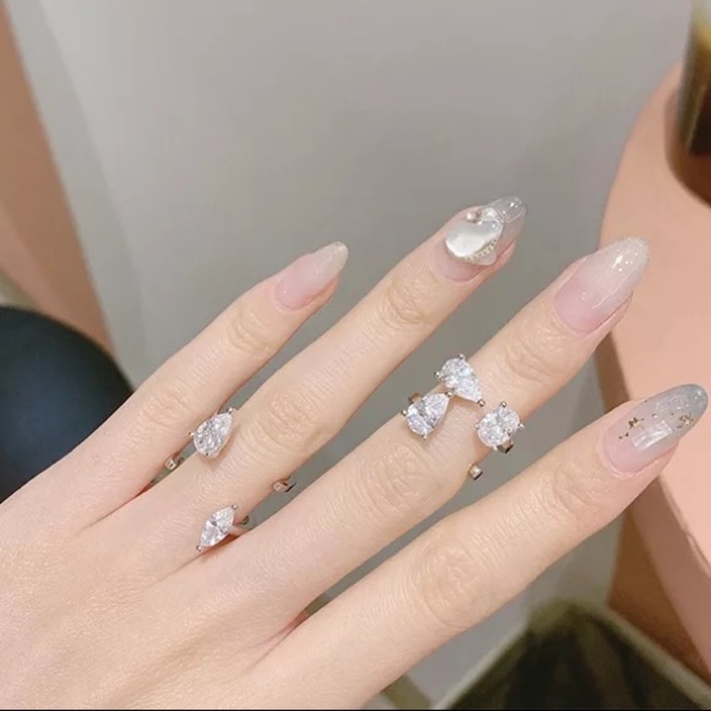Pair of  crystal rings